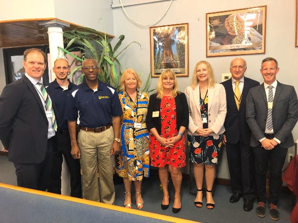 什么使得英國(guó)教育體系備受推崇?完善的學(xué)校監(jiān)察評(píng)估體系對(duì)教育發(fā)展竟如此重要!